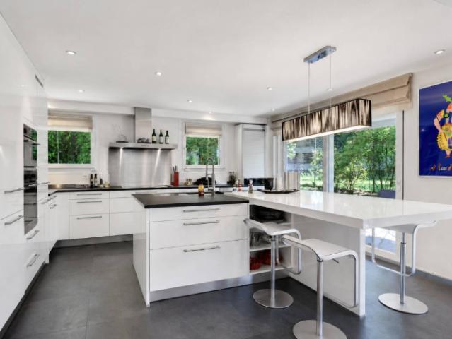 Wohnung mieten in Pully, Waadt