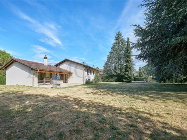 Einfamilienhaus mieten in Crans-près-Céligny, Waadt