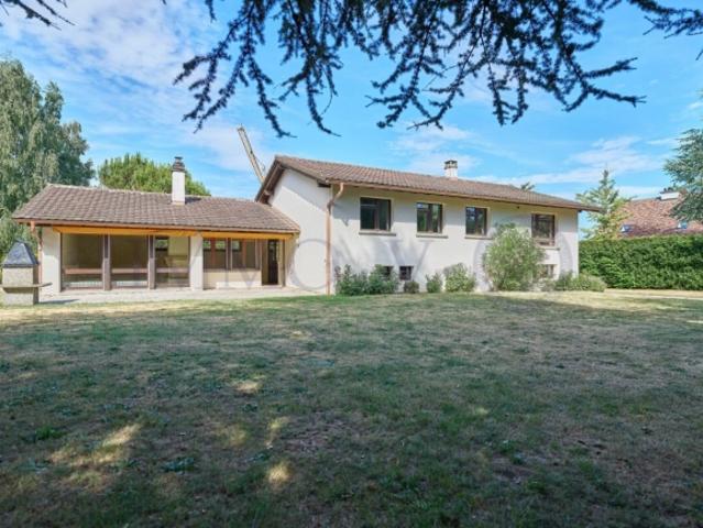 Einfamilienhaus mieten in Crans-près-Céligny, Waadt