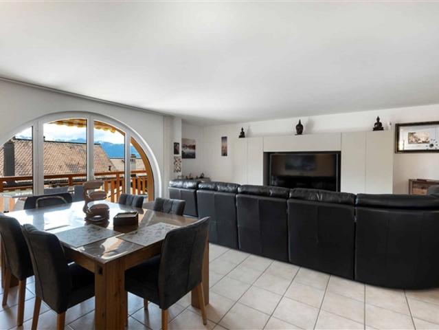 Wohnung kaufen in Blonay, Waadt