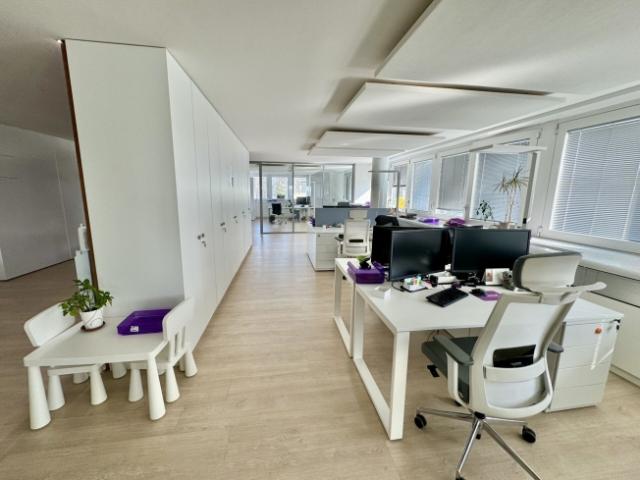 Büro mieten in Bussigny-près-Lausanne, Waadt
