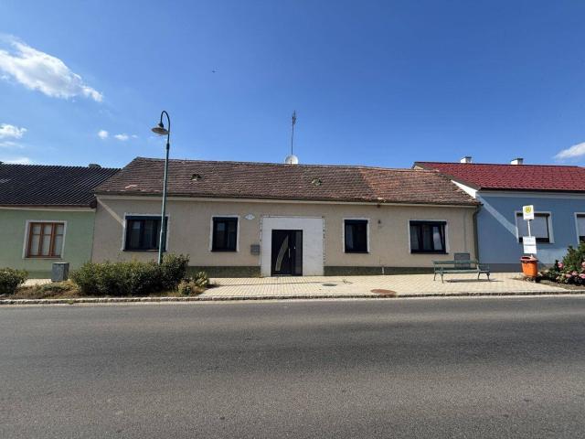 Haus kaufen in Unterstinkenbrunn, Niederösterreich