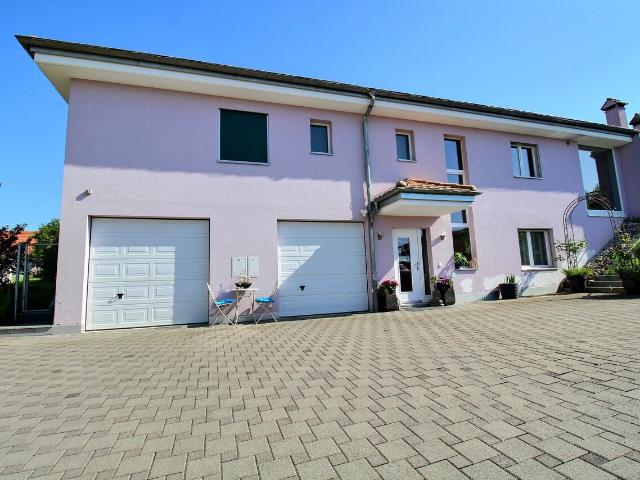 Reihenfamilienhaus kaufen in Grolley, Freiburg