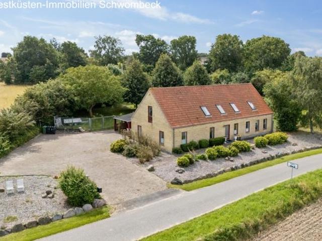 Haus kaufen in Holzdorf, Schleswig-Holstein