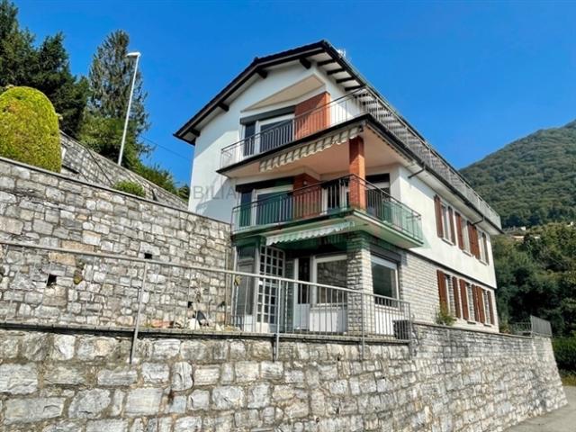 Einfamilienhaus kaufen in Mendrisio, Tessin