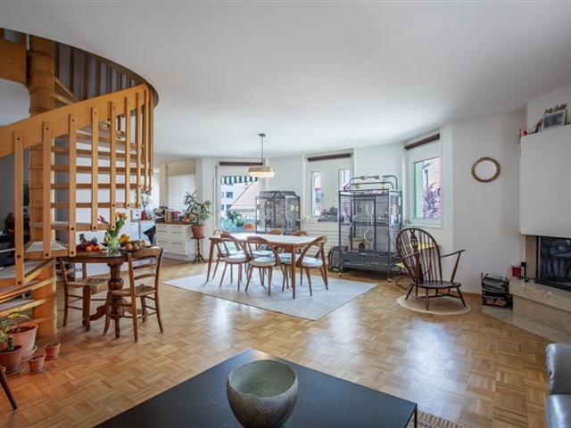 Wohnung kaufen in Gland, Waadt