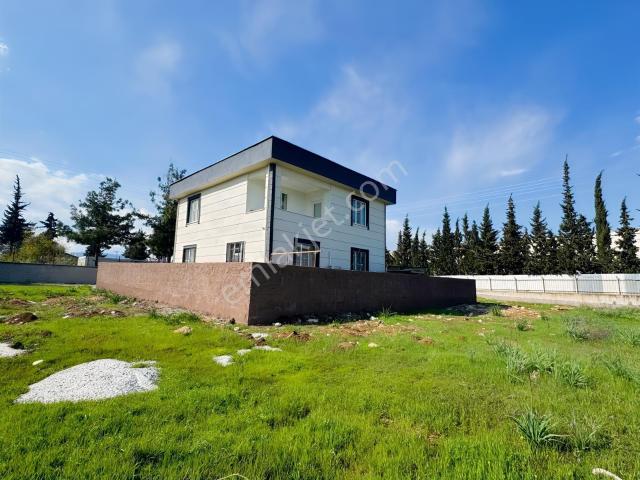 Kahramanmaraş içerisinde satılık Villa