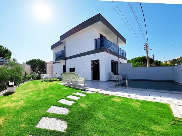 Çeşme, İzmir içerisinde satılık Villa