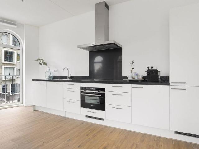 Appartement te huur in Holland Park, Diemen