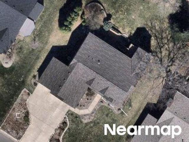 House for sale in Oakdale, Minnesota