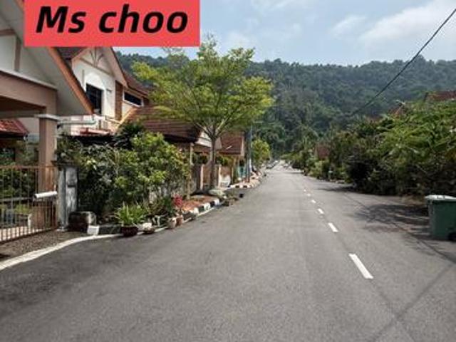 Bungalow for sale in Penang