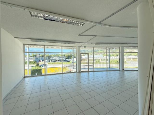 Gewerbe mieten in Vomp, Bezirk Schwaz