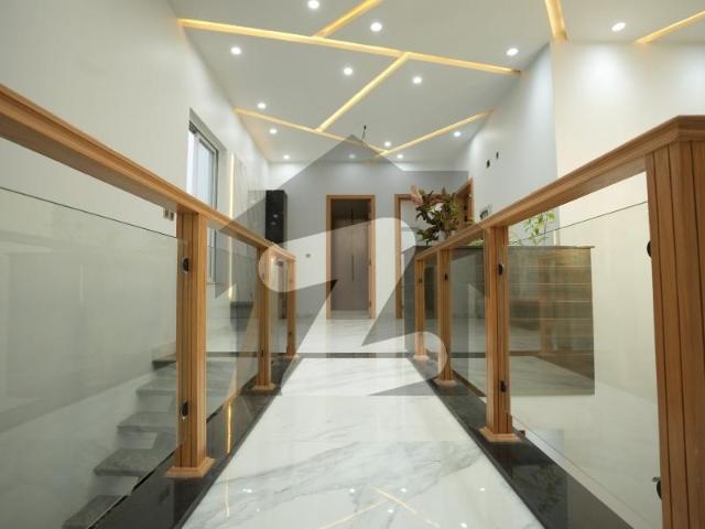 House for sale in Faisalabad, Islamabad Capital Territory