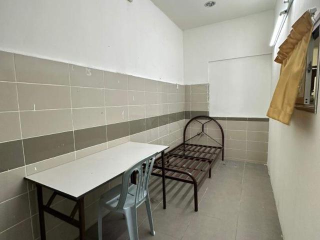 Room for rent in Petaling, Damansara Damai