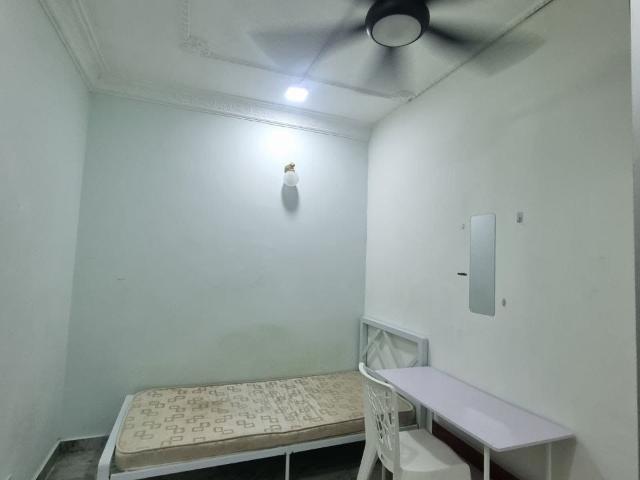 Room for rent in Petaling, Subang Jaya