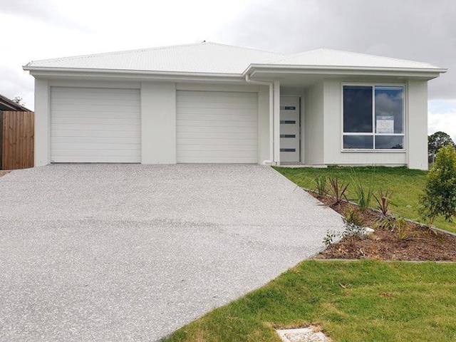 Duplex for rent in Park Ridge, Greater Brisbane