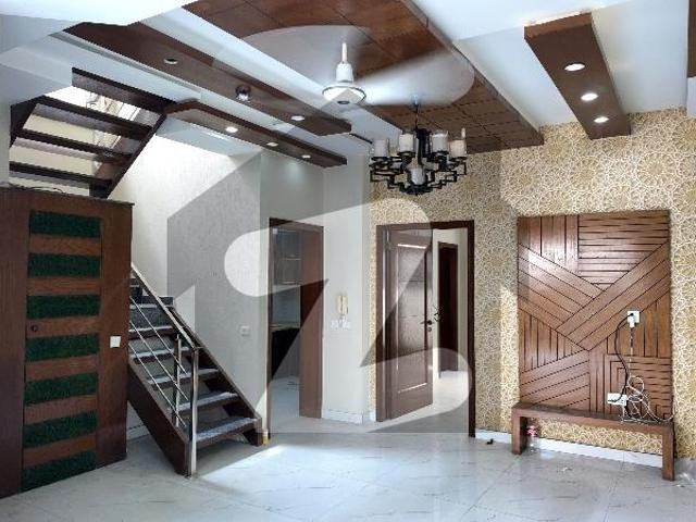 House for sale in لاہور, لاہور ڈویژن
