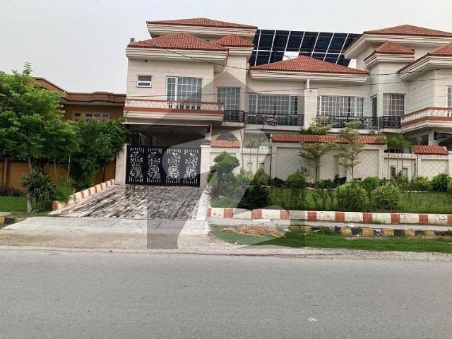 House for sale in Peshawar, North West Frontier Province