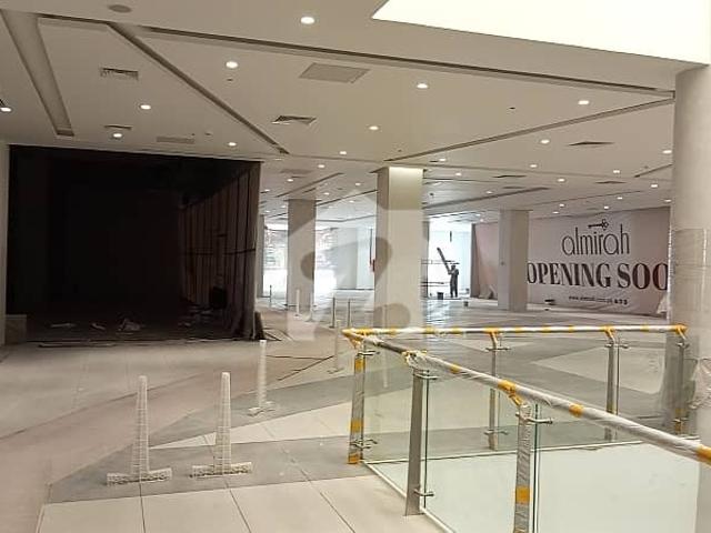 Commercial for sale in Faisalabad, Islamabad Capital Territory