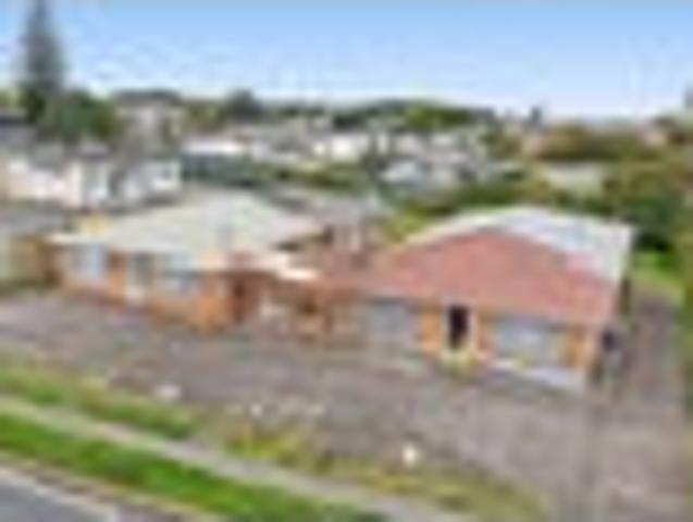 Apartment for sale in Hillpark, Manurewa