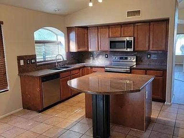 Room for rent in Avondale, Arizona