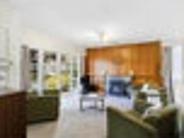 House for sale in Days Bay, Wellington