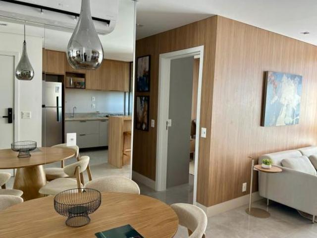 Apartamento venda em Região Geográfica Imediata do Distrito Federal, Região Integrada de Desenvolvimento do Distrito Federal e Entorno