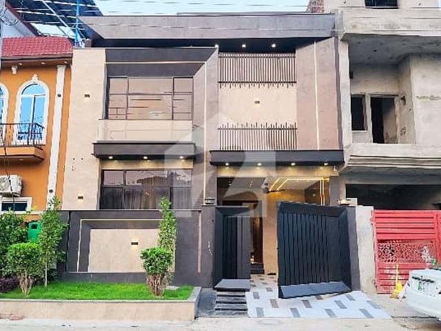 House for sale in لاہور, لاہور ڈویژن