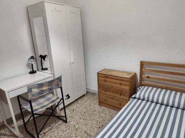 Apartamento en alquiler en Las Margaritas, Getafe