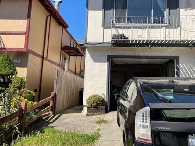 Room for rent in San Mateo, California