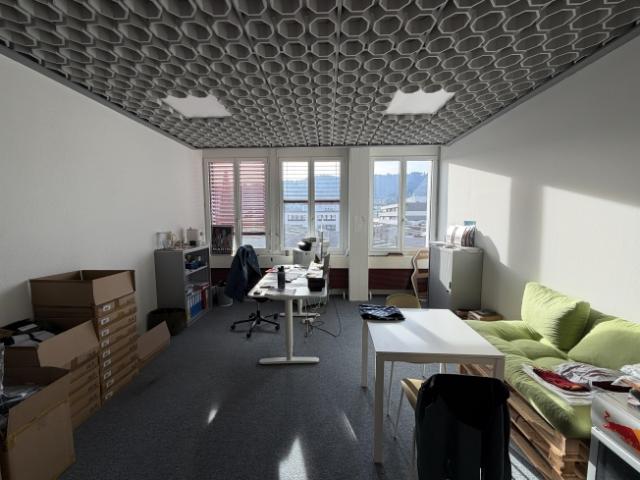 Atelier mieten in Egg, Zürich