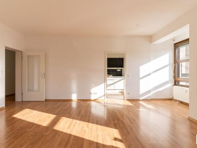 Wohnung kaufen in Neuburg, Bayern