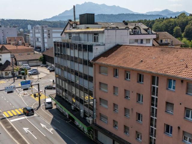 Atelier mieten in Lü
