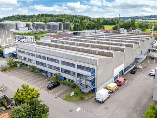 Wohnung kaufen in Niederhasli, Zürich