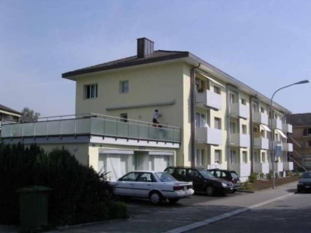 Büro mieten in Einigen, Zürich