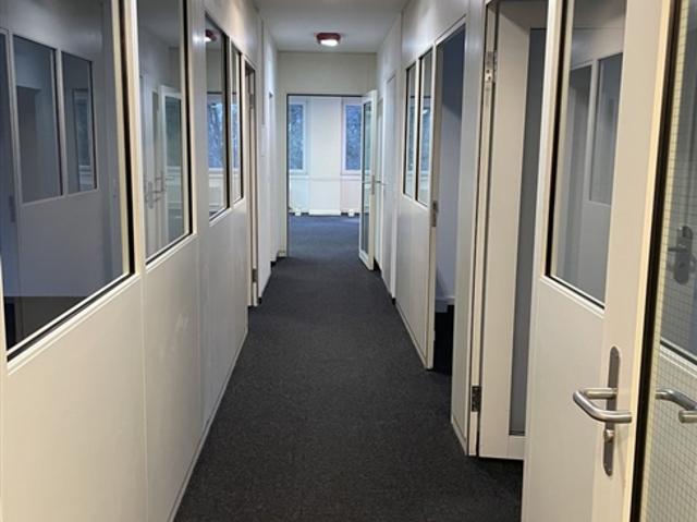 Büro mieten in Renens, Waadt