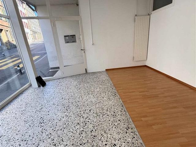 Büro mieten in Grandson, Waadt