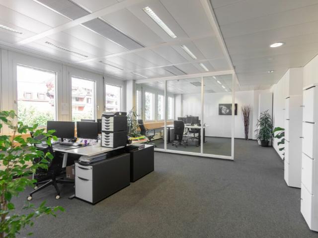 Büro mieten in Opfikon, Zürich
