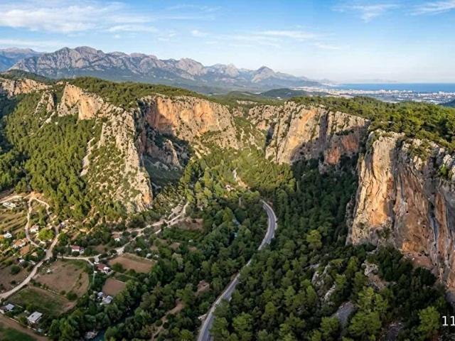 Akdamlar, Konyaaltı içerisinde satılık Arsa