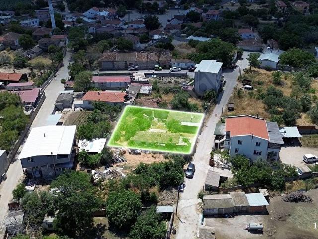 Bozköy, Ezine içerisinde satılık Arsa