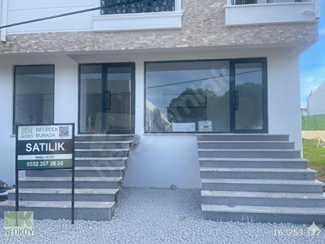 Geyikli, Ezine içerisinde satılık Dükkan