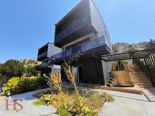 Narpızlı Yaylası, Konyaaltı içerisinde satılık Villa