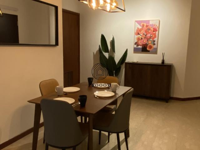 Apartment for rent in Macpherson