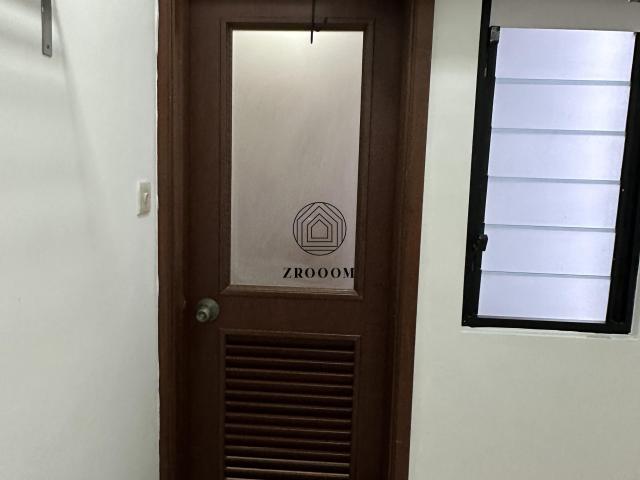 Apartment for rent in Macpherson