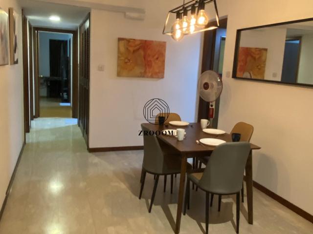 Apartment for rent in Macpherson