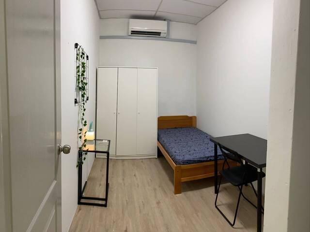 Room for rent