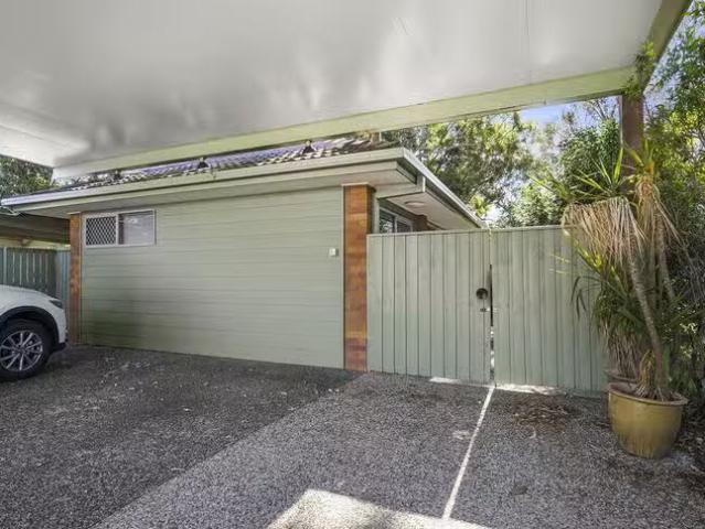Apartment for rent in Fernbrook, Queensland