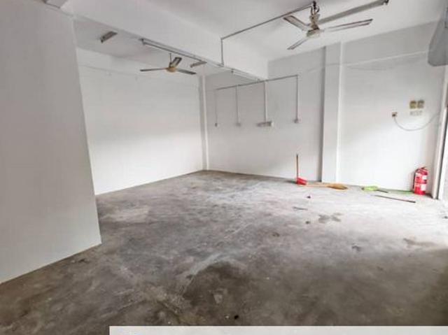 Shop for rent in Wellesley, Penang