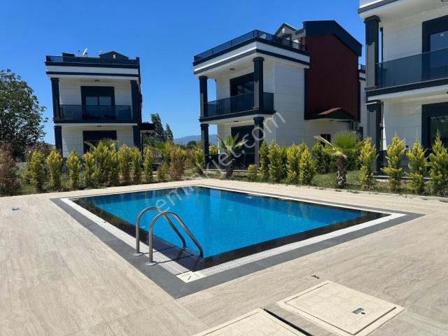 Edremit, Balikesir içerisinde satılık Villa