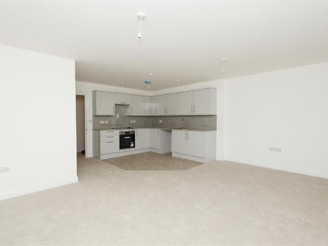 Apartment for rent in Cross In Hand, East Sussex